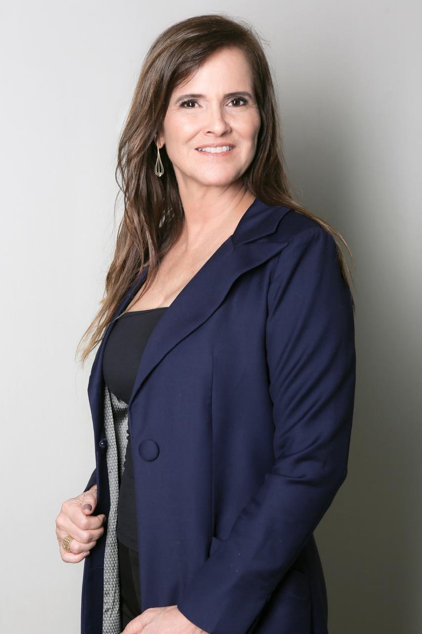 Dra. Simone Carrara — especialista em DTM e Dor Orofacial em Brasília